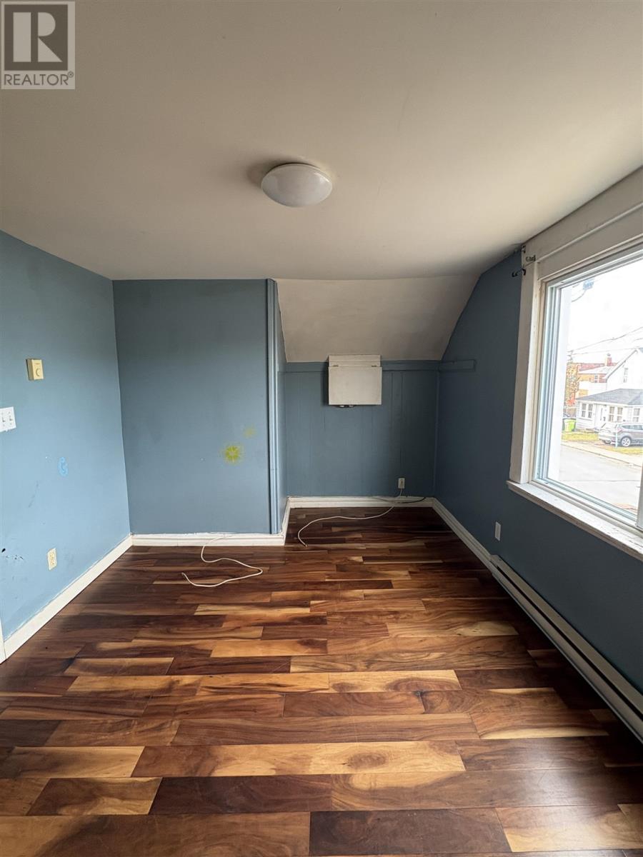 32 Blucher St, Sault Ste. Marie, Ontario P6A 2V4 - Photo 10 - SM253354