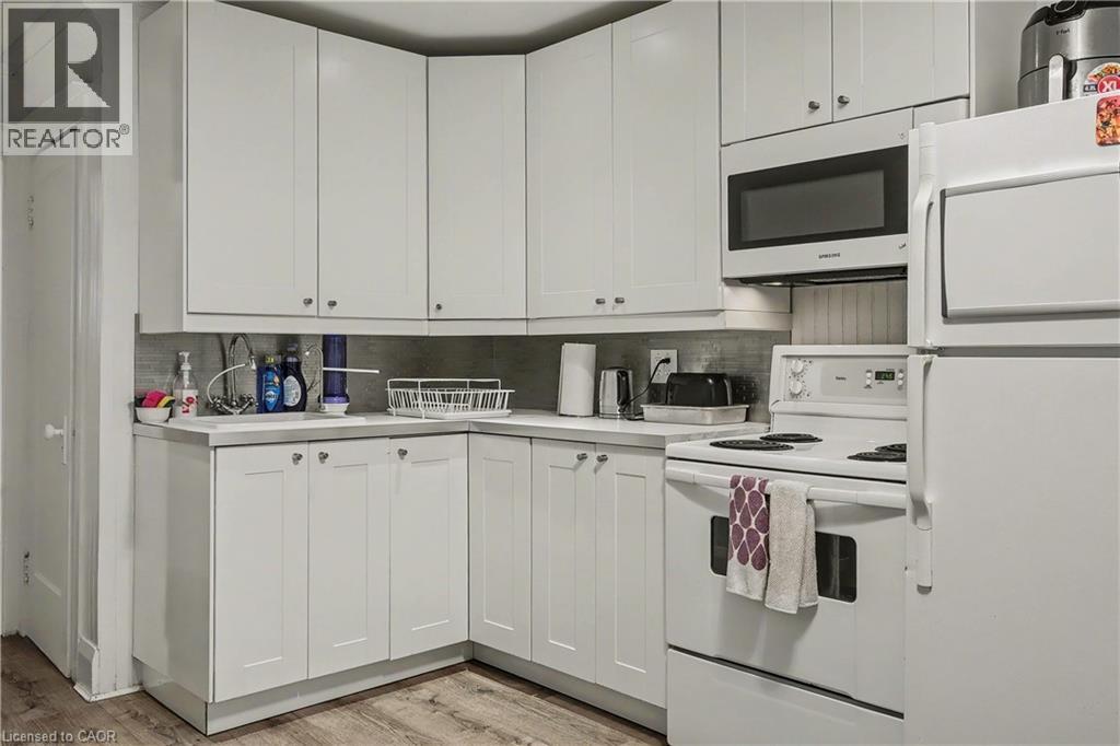 39 Haddon Avenue N, Hamilton, Ontario  L8S 4A2 - Photo 13 - 40796919