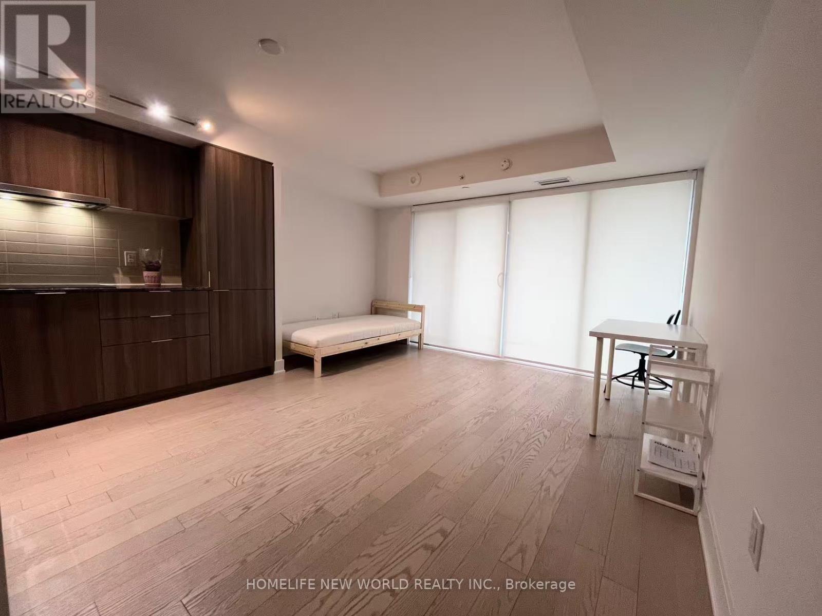 2011 - 955 Bay Street, Toronto, Ontario  M5S 2A2 - Photo 8 - C12711088