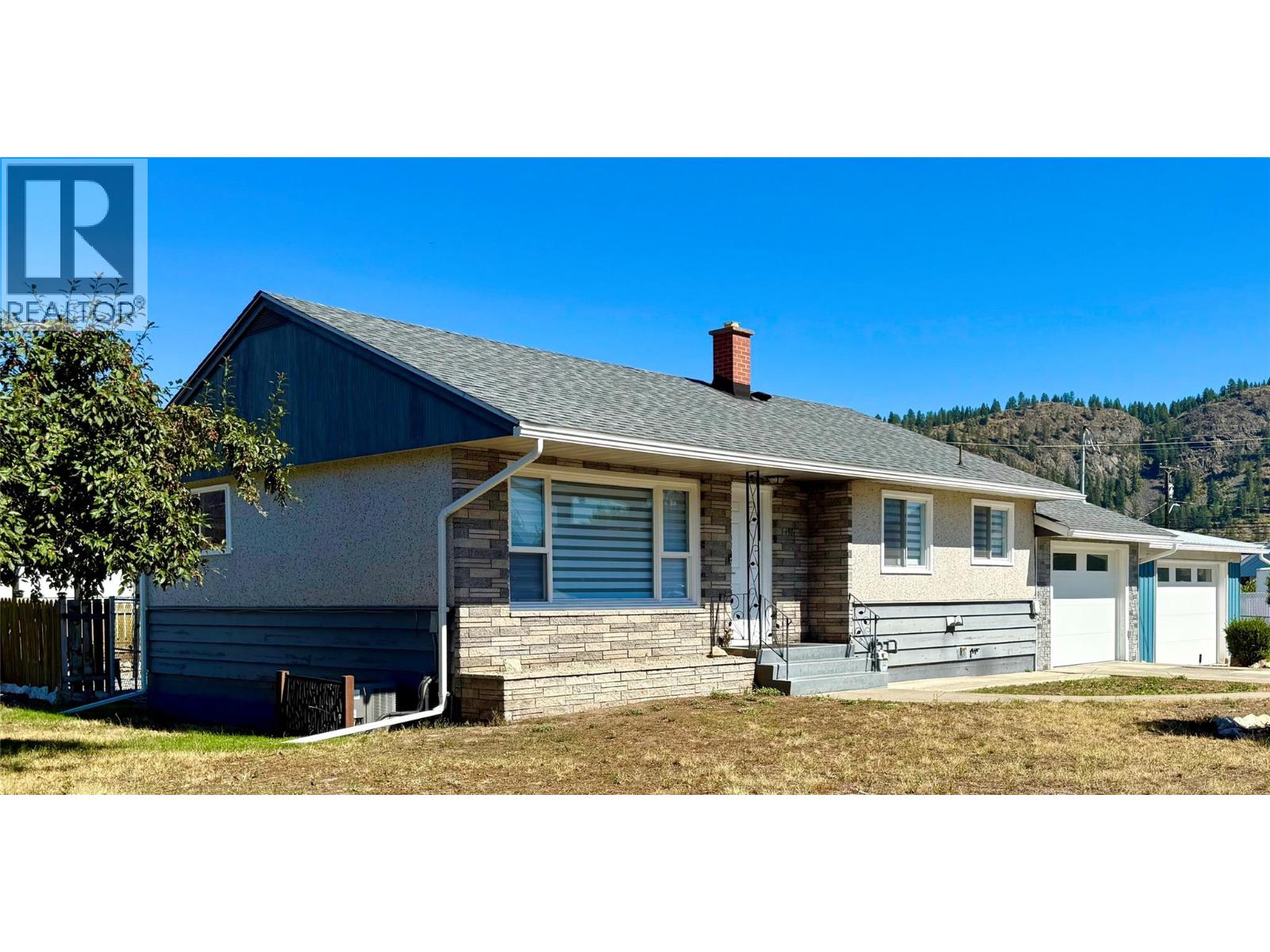 1971 75 Avenue, Grand Forks, British Columbia V0H 1H2 - Photo 2 - 10359478