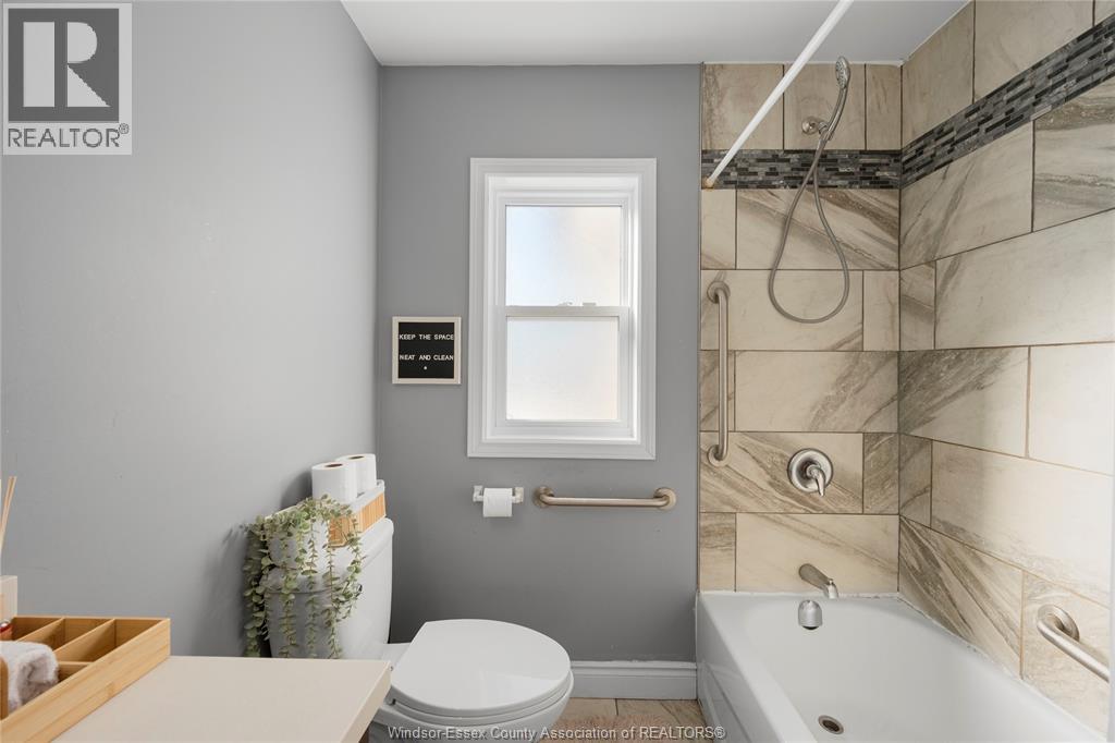 1097 California Avenue, Windsor, Ontario  N9B 2Z5 - Photo 14 - 26001459