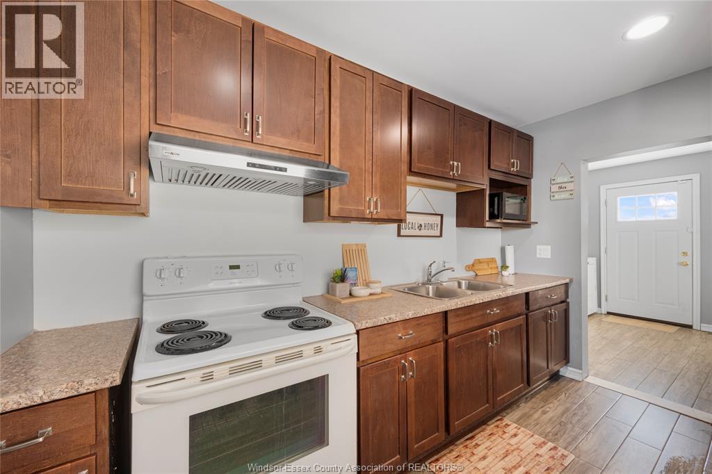 1097 California Avenue, Windsor, Ontario  N9B 2Z5 - Photo 17 - 26001459