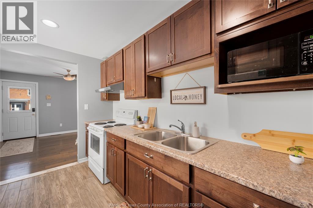 1097 California Avenue, Windsor, Ontario  N9B 2Z5 - Photo 18 - 26001459