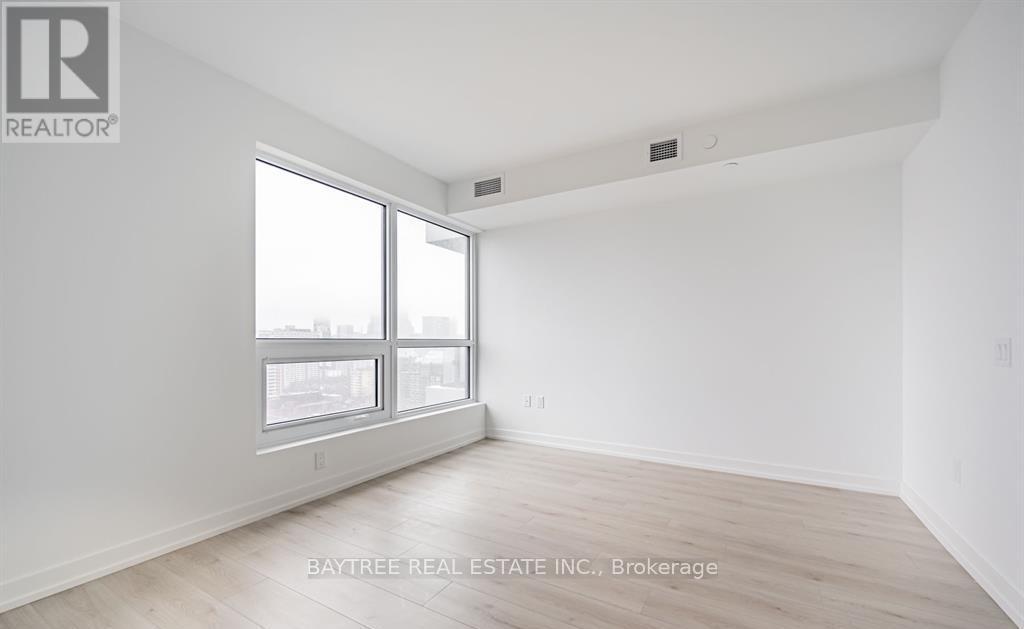 1512 - 395 Bloor Street E, Toronto, Ontario  M4W 0B4 - Photo 4 - C12711252