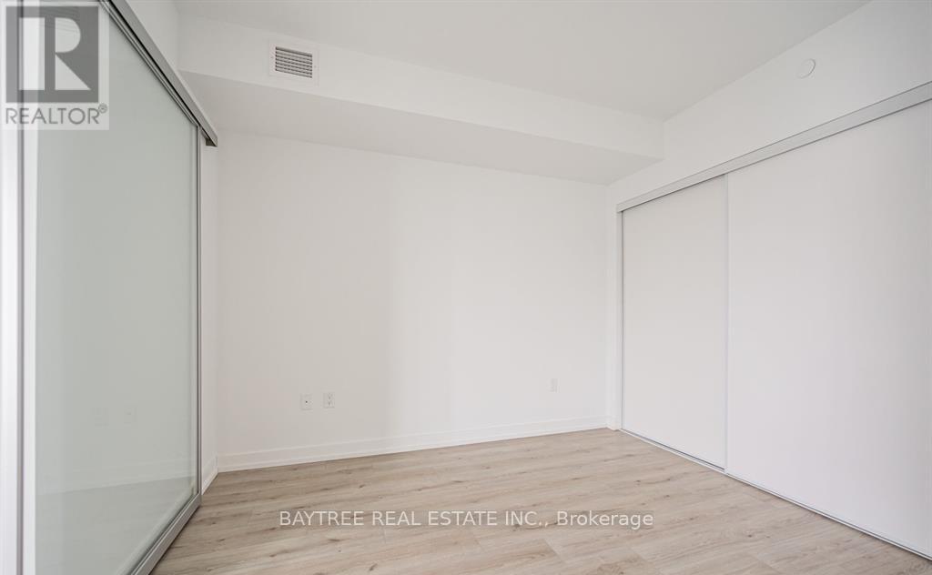 1512 - 395 Bloor Street E, Toronto, Ontario  M4W 0B4 - Photo 9 - C12711252