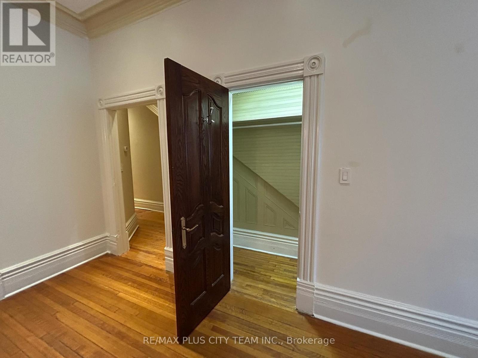 Main - 52 Churchill Avenue, Toronto, Ontario  M6J 2B4 - Photo 16 - C12711262