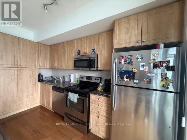 3709 - 55 Bremner Boulevard, Toronto, Ontario  M5J 0A6 - Photo 3 - C12708072