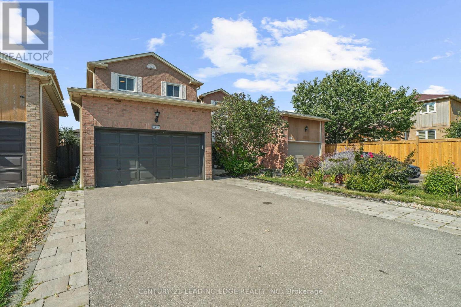 Lower - 1627 Fairfield Crescent, Pickering, Ontario  L1V 6H2 - Photo 1 - E12711280