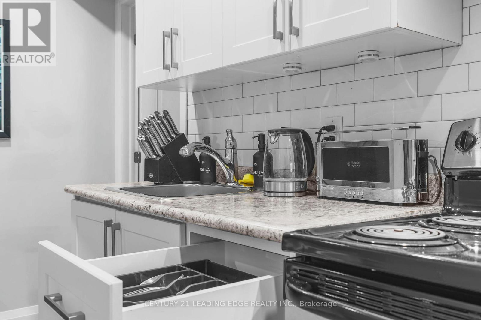 Lower - 1627 Fairfield Crescent, Pickering, Ontario  L1V 6H2 - Photo 16 - E12711280