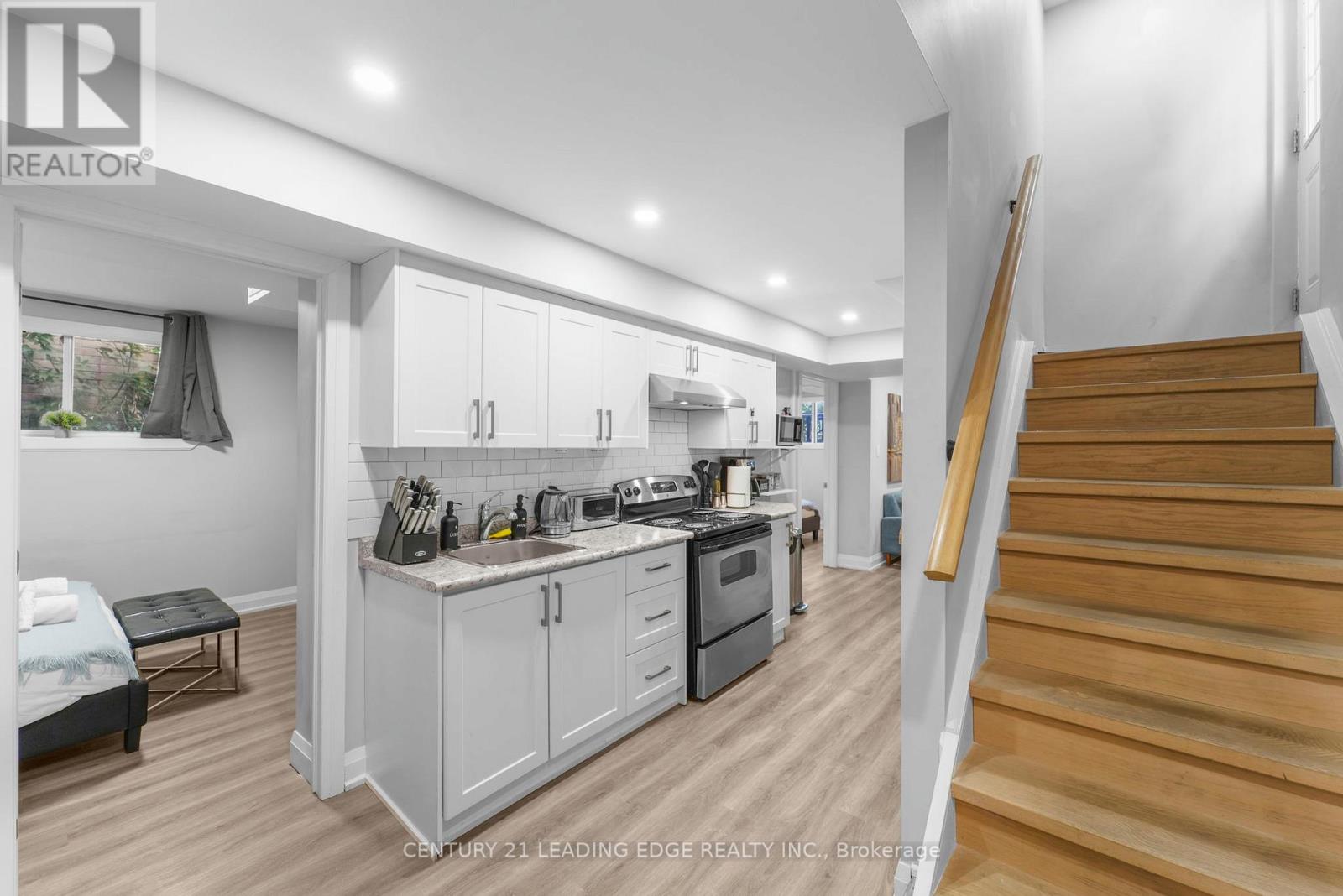 Lower - 1627 Fairfield Crescent, Pickering, Ontario  L1V 6H2 - Photo 7 - E12711280