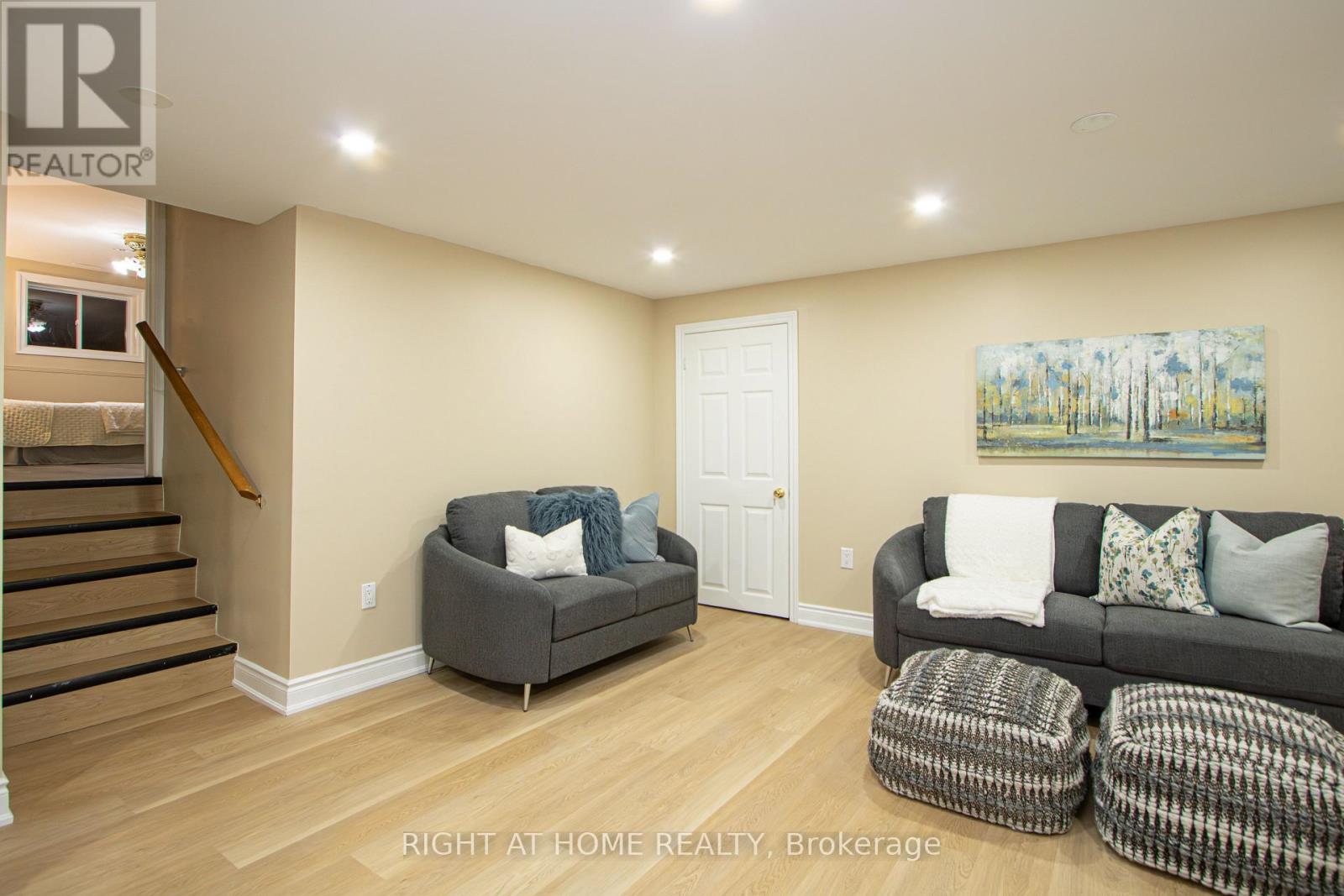 26 Wychwood Parkway, London North, Ontario  N6G 1R5 - Photo 38 - X12710968