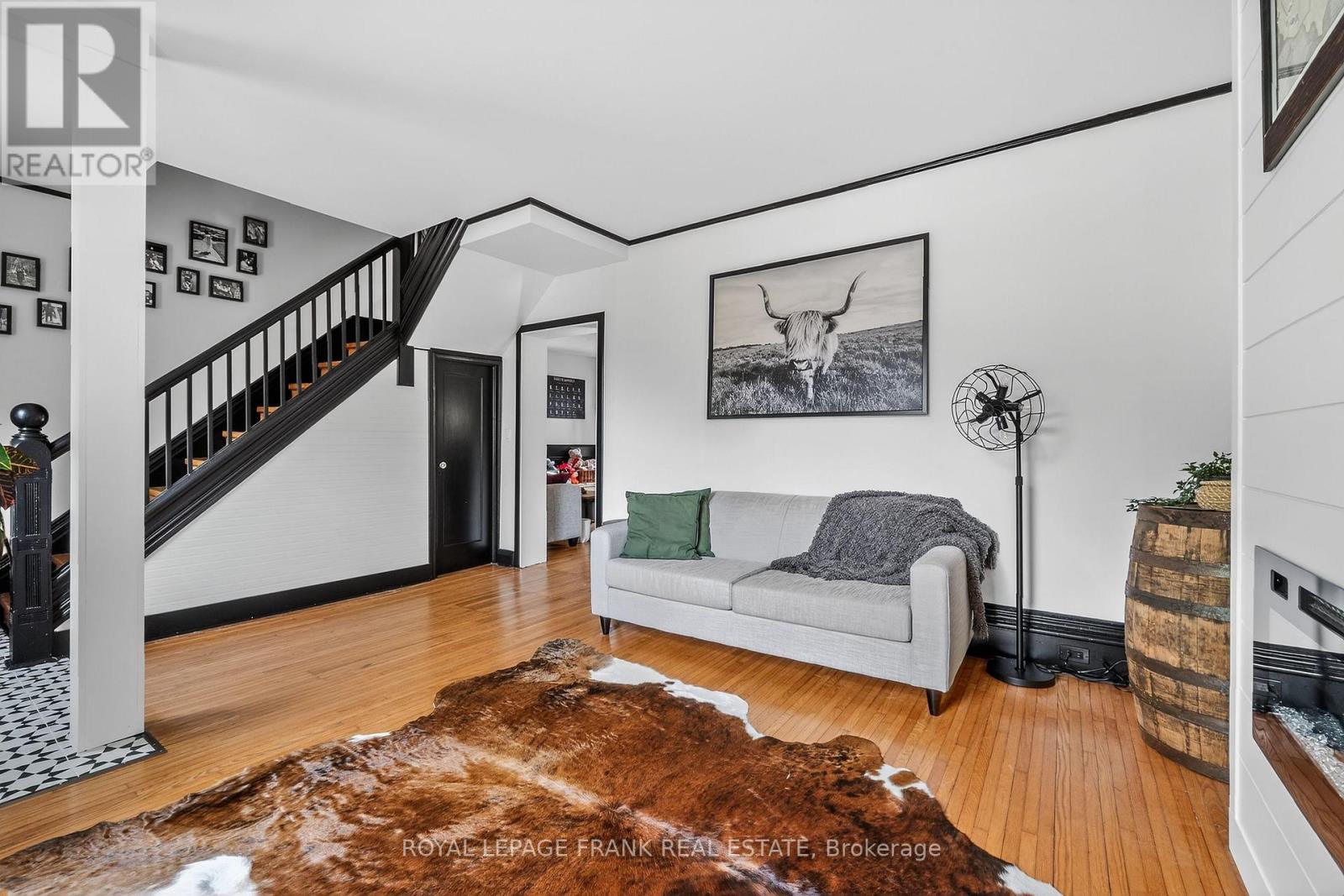 69 Peel Street, Kawartha Lakes, Ontario  K9V 3M5 - Photo 10 - X12587678