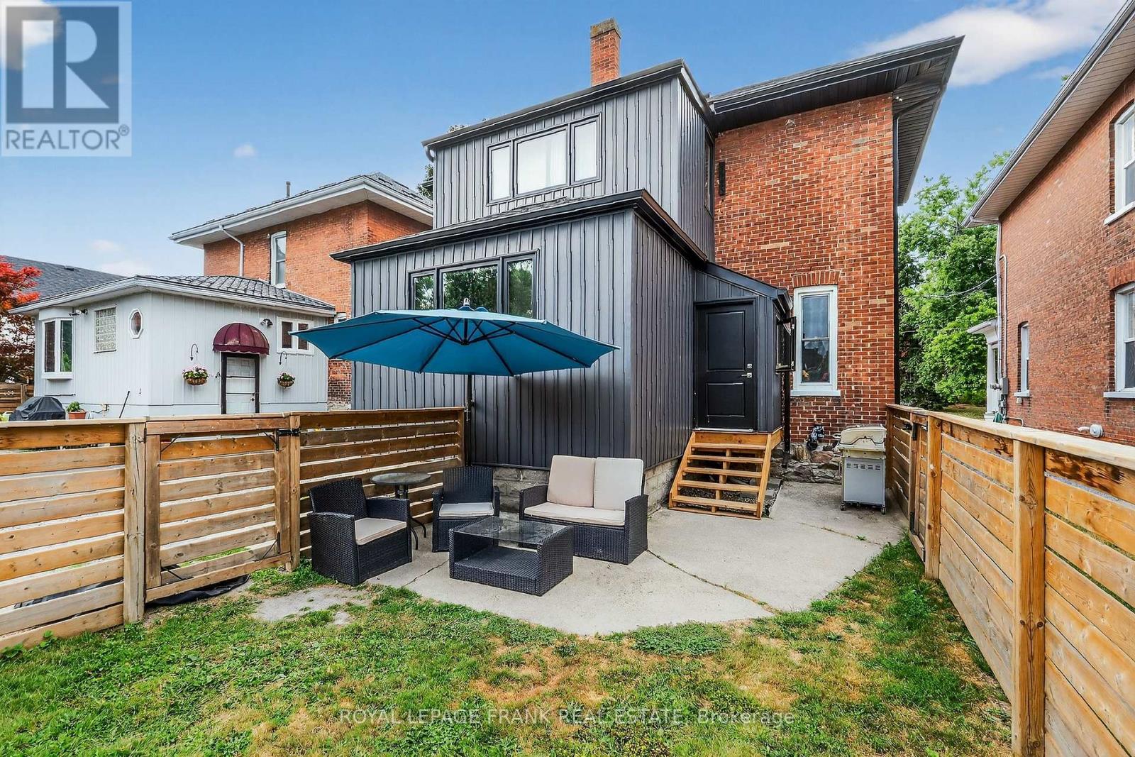 69 Peel Street, Kawartha Lakes, Ontario  K9V 3M5 - Photo 33 - X12587678