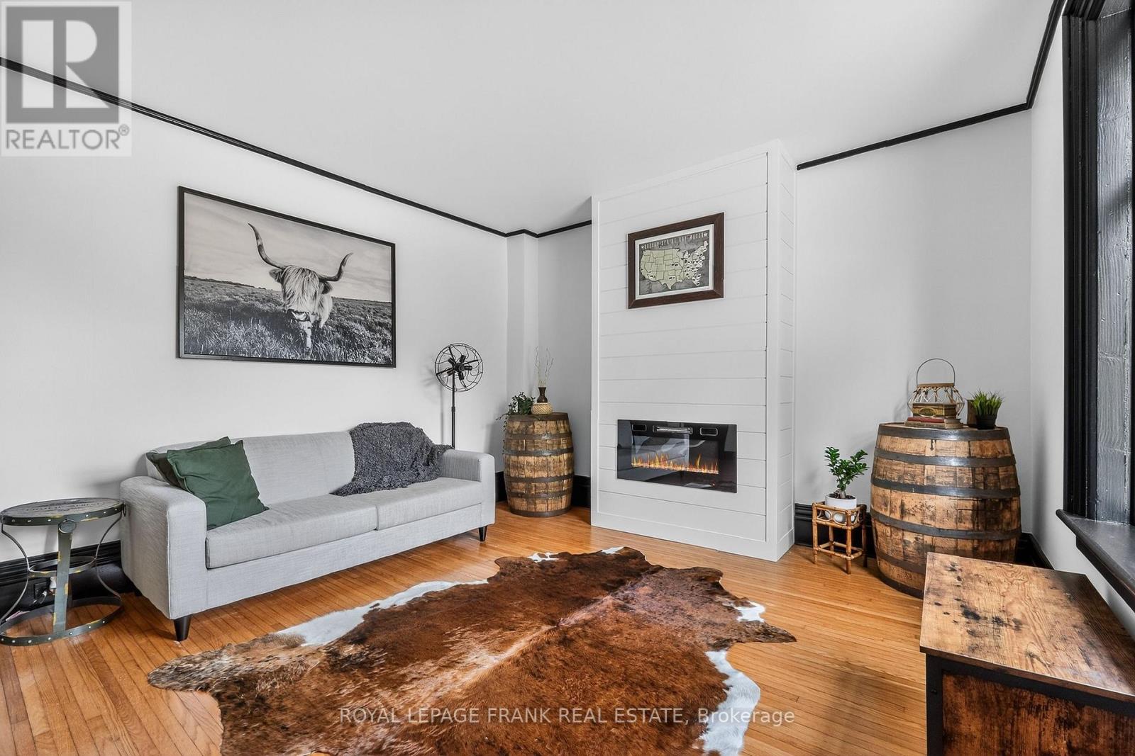 69 Peel Street, Kawartha Lakes, Ontario  K9V 3M5 - Photo 8 - X12587678