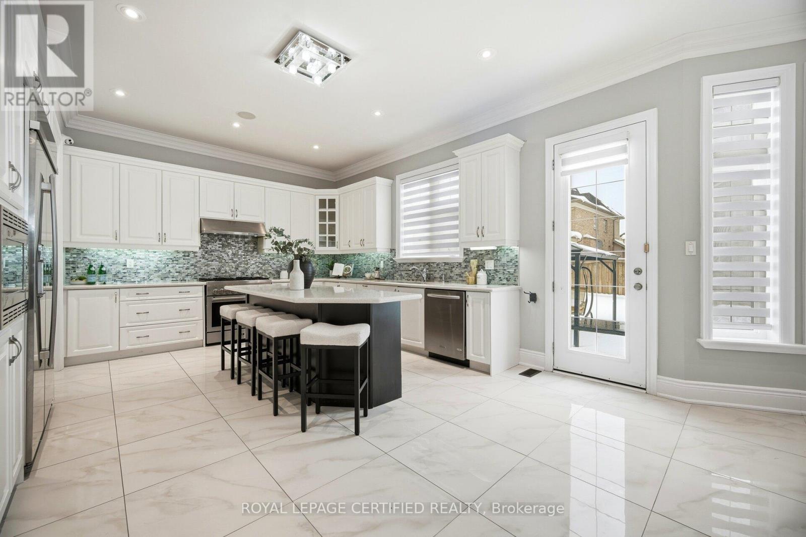 100 Virtue Crescent, Vaughan, Ontario  L4H 4C3 - Photo 16 - N12711254