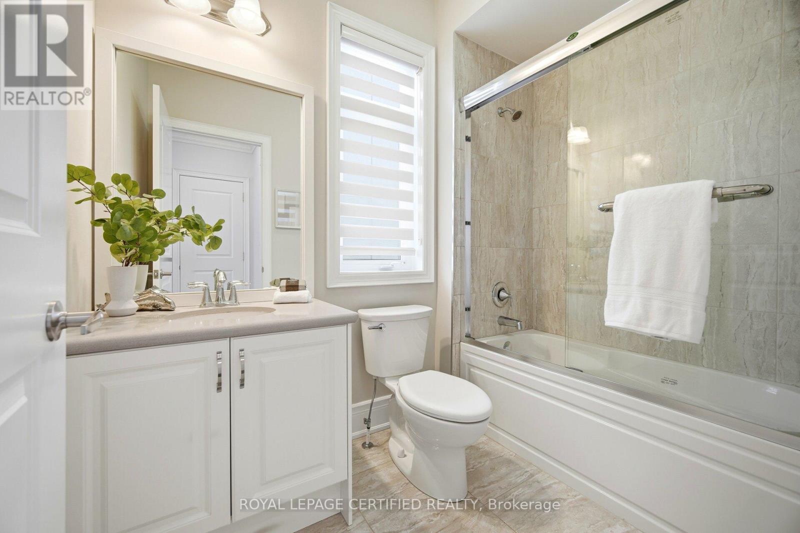 100 Virtue Crescent, Vaughan, Ontario  L4H 4C3 - Photo 35 - N12711254