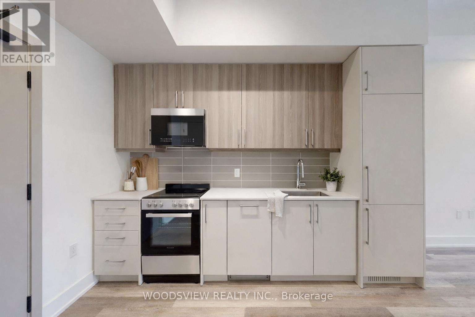 533 - 2075 King Road, King, Ontario  L7B 0R6 - Photo 11 - N12711264