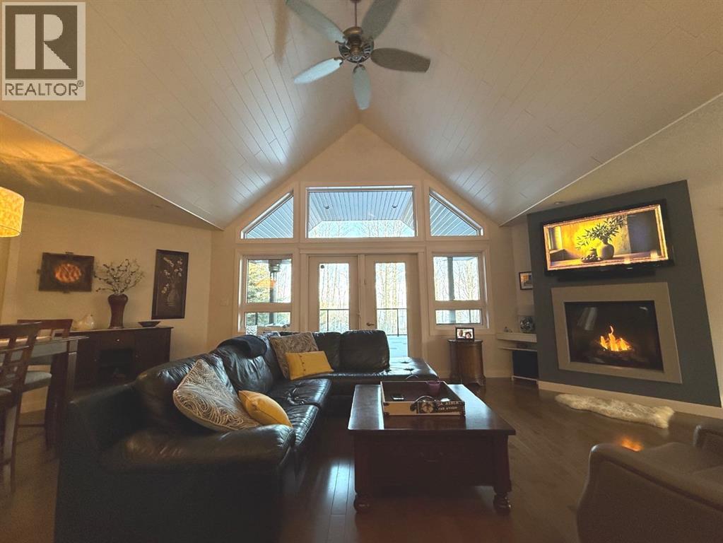 #12 1st Avenue, Joussard, Alberta  T0G 1J0 - Photo 27 - A2278739