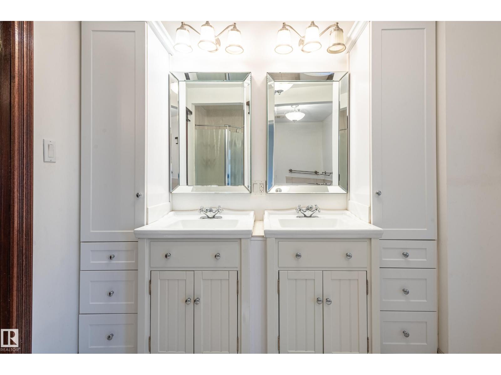 10918 81 Av Nw, Edmonton, Alberta  T6G 0S2 - Photo 41 - E4470518