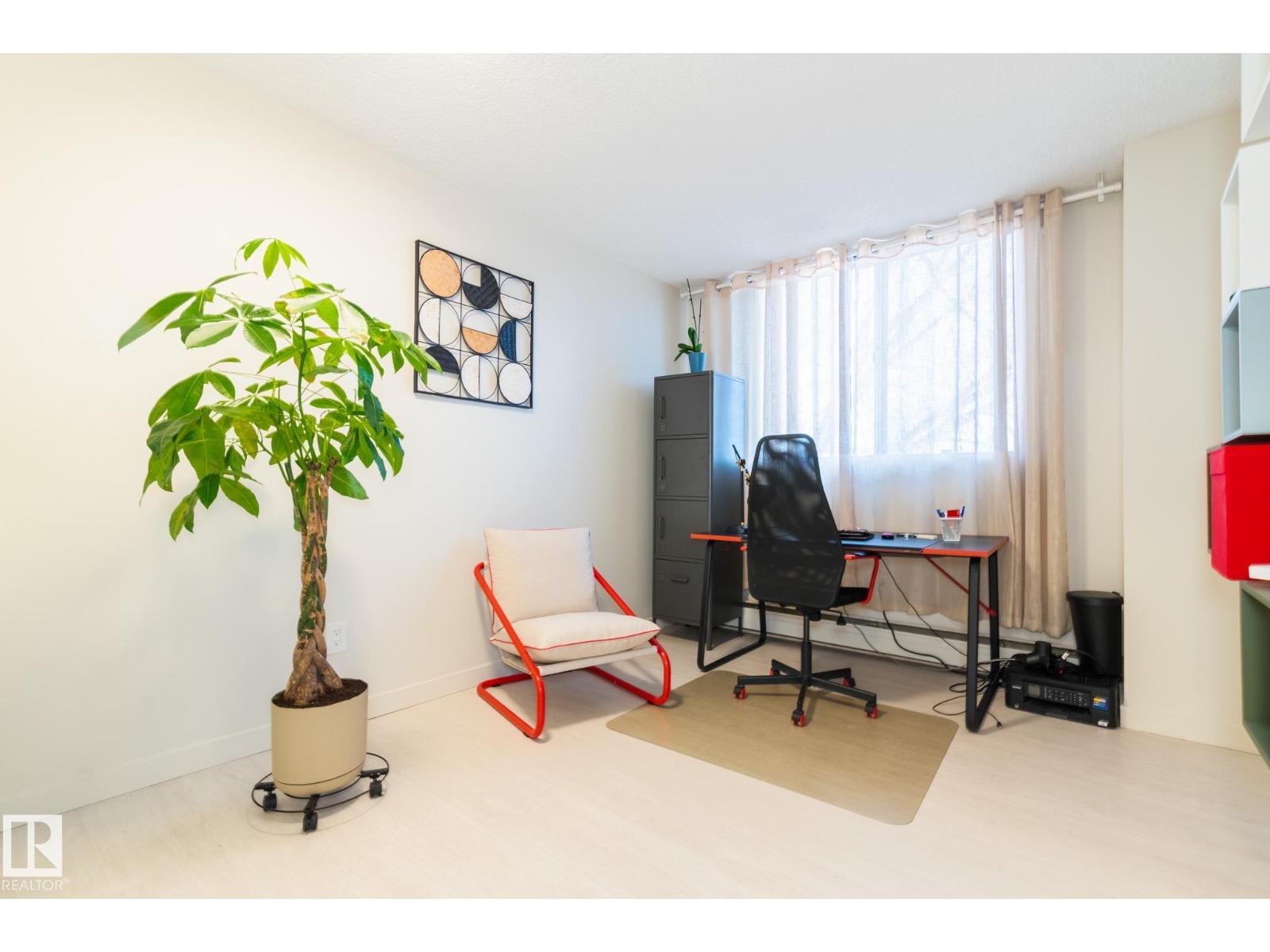 #215 13910 Stony Plain Rd Nw, Edmonton, Alberta  T5N 3R2 - Photo 24 - E4470519