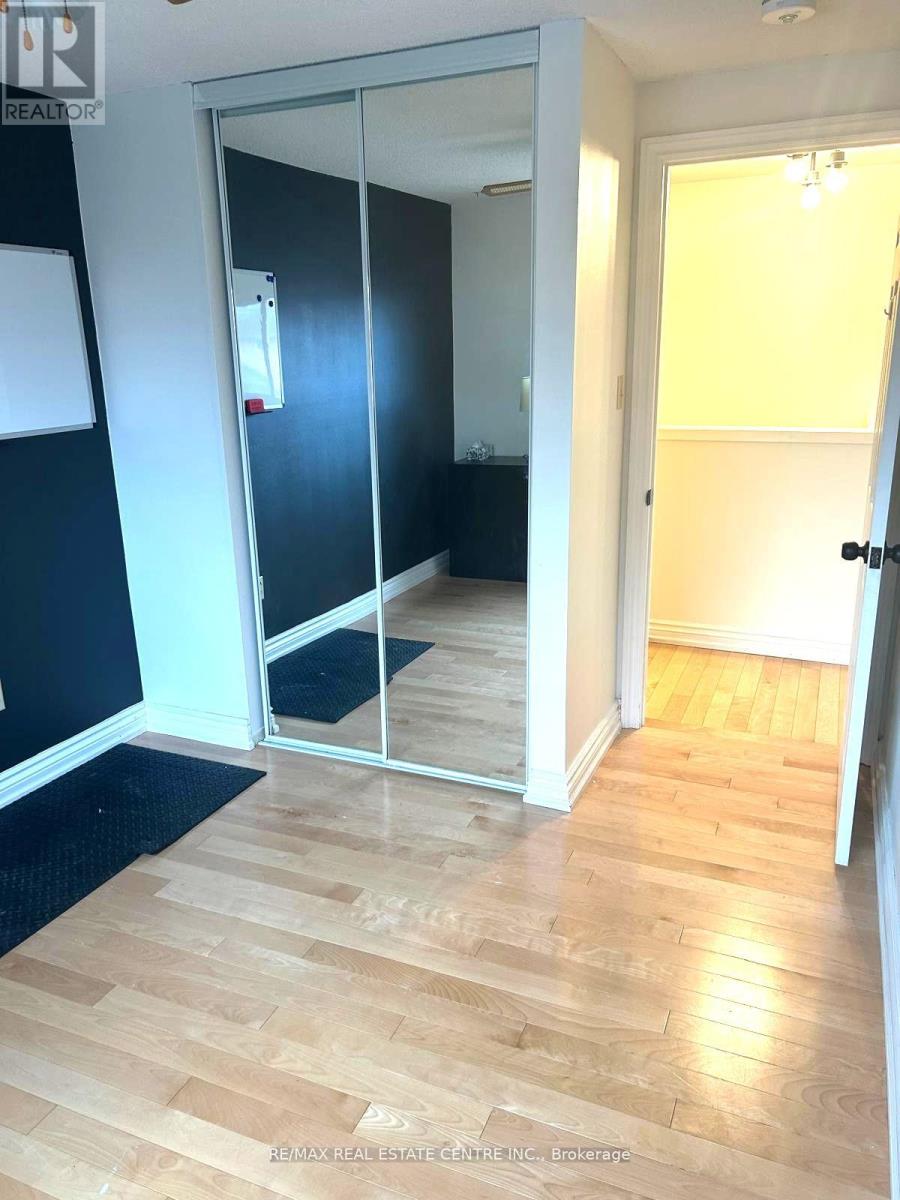 874 Childs Drive, Milton, Ontario  L9T 4J6 - Photo 17 - W12711234