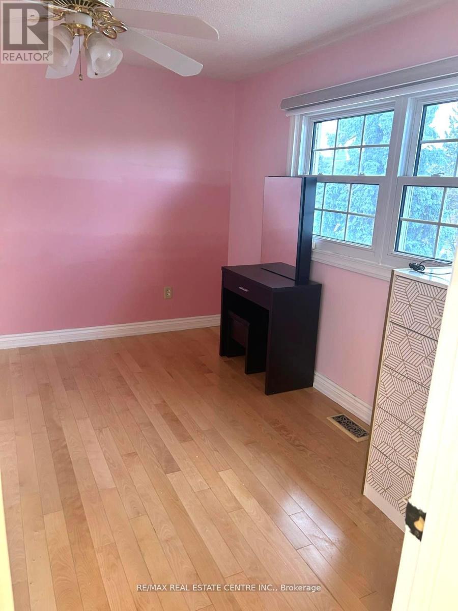 874 Childs Drive, Milton, Ontario  L9T 4J6 - Photo 29 - W12711234