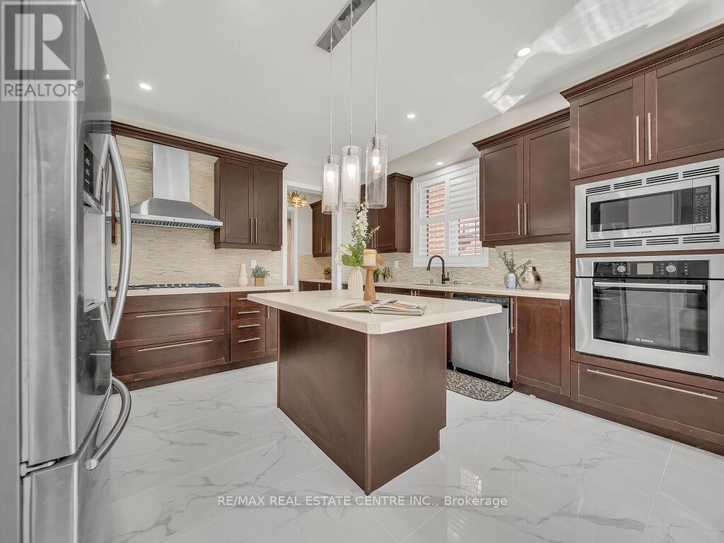 10 Vidal Road, Brampton, Ontario  L6Y 0G8 - Photo 22 - W12711244