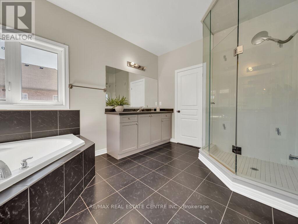 10 Vidal Road, Brampton, Ontario  L6Y 0G8 - Photo 34 - W12711244