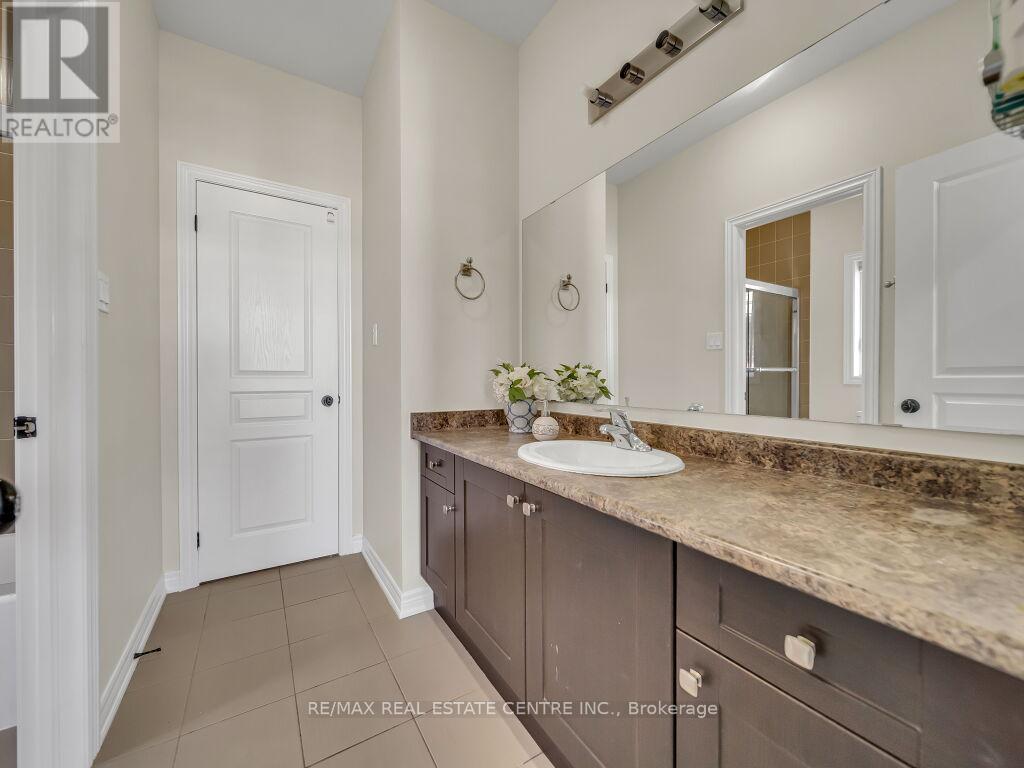 10 Vidal Road, Brampton, Ontario  L6Y 0G8 - Photo 38 - W12711244