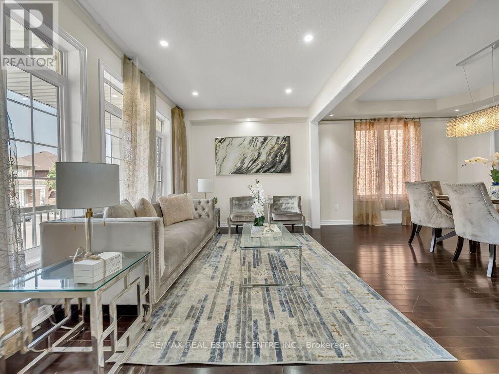 10 Vidal Road, Brampton, Ontario  L6Y 0G8 - Photo 8 - W12711244