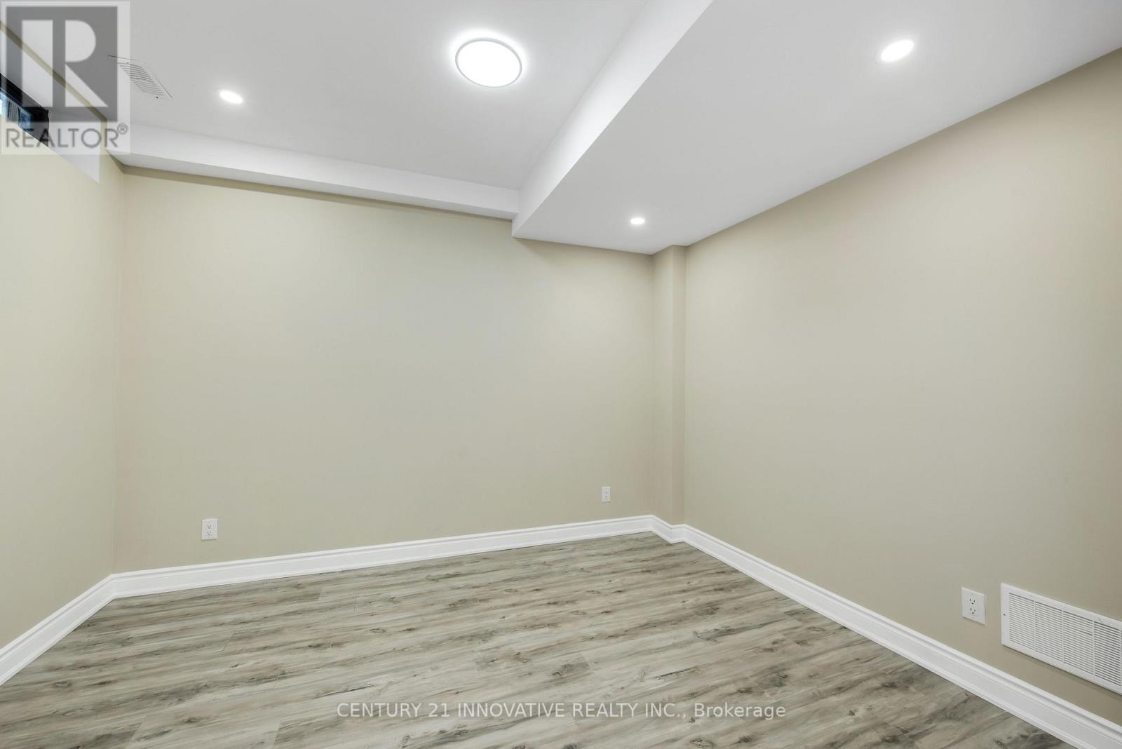 Bsmt - 7160 Justine Dr Avenue, Brampton, Ontario  L4T 1M3 - Photo 10 - W12711276