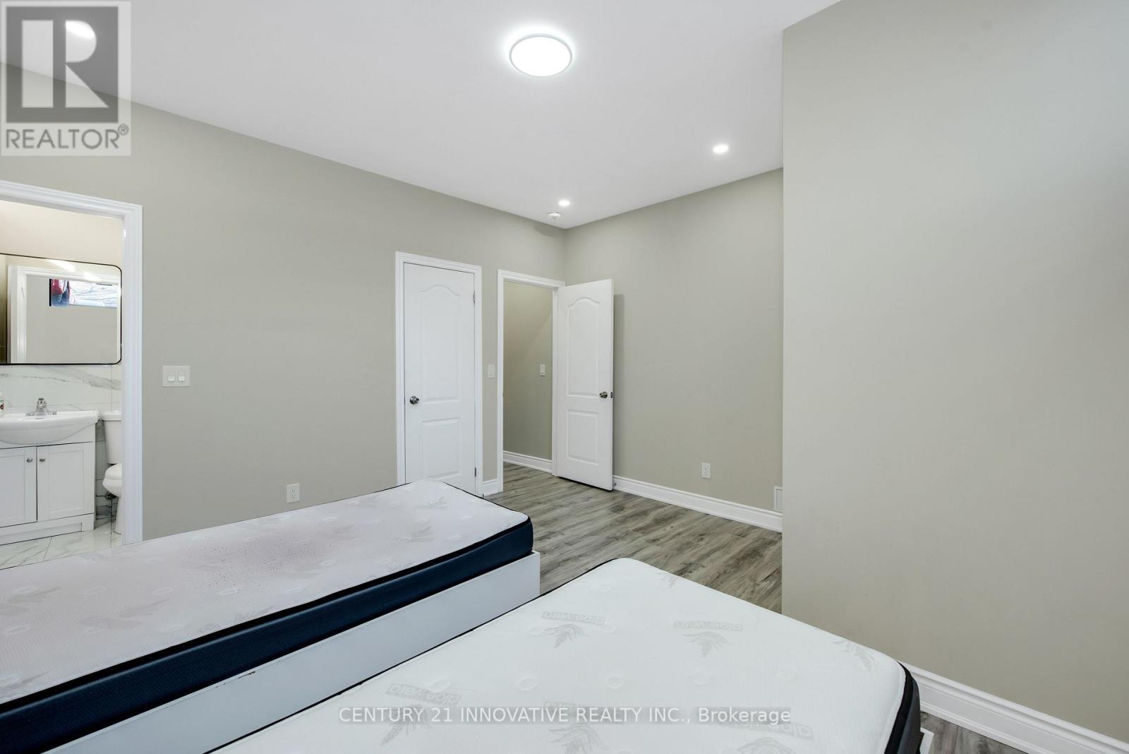 Bsmt - 7160 Justine Dr Avenue, Brampton, Ontario  L4T 1M3 - Photo 13 - W12711276