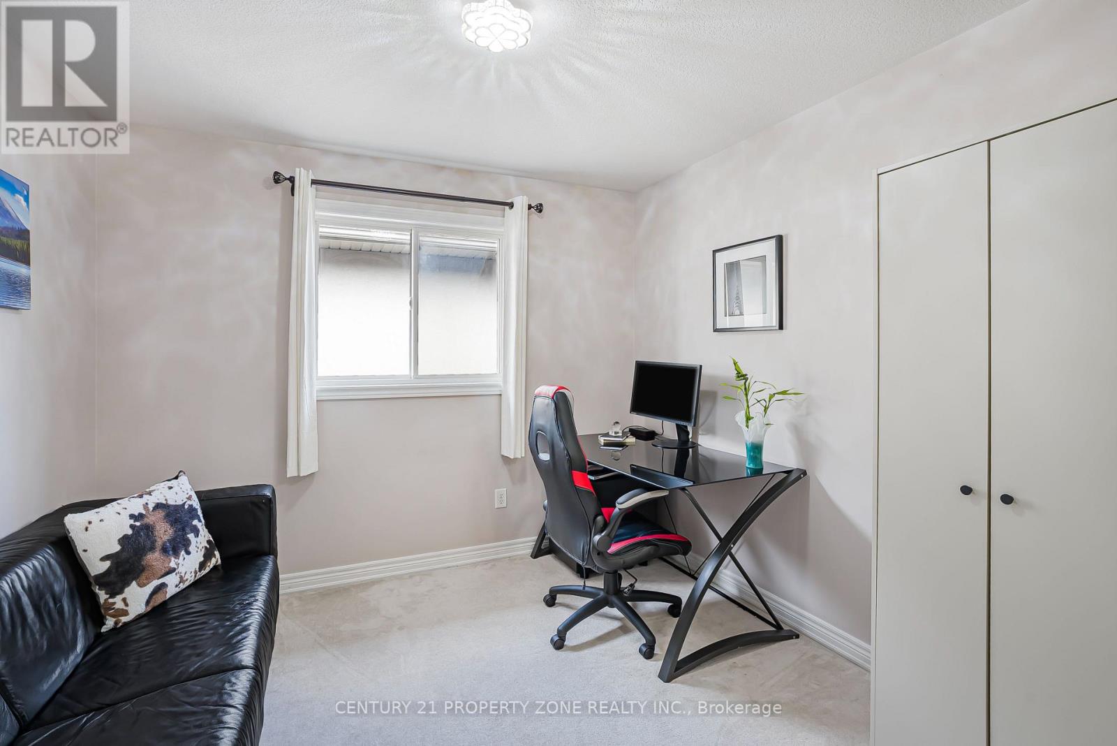 2467 Millstone Drive, Oakville, Ontario  L6M 0H6 - Photo 12 - W12711288