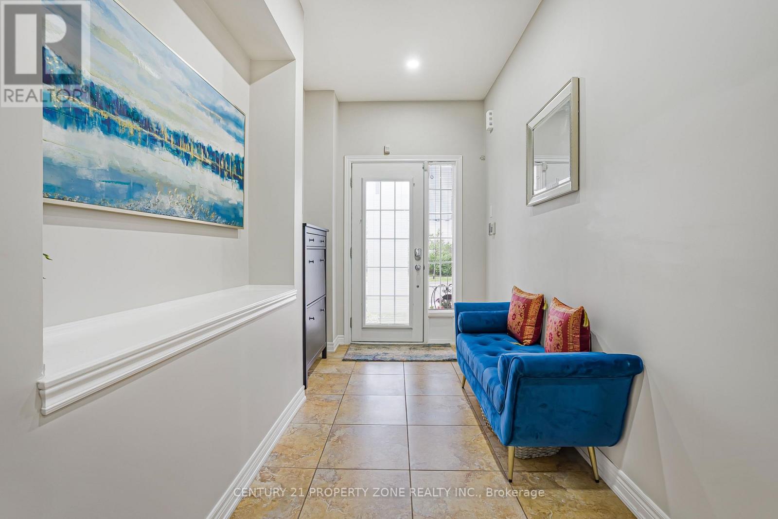 2467 Millstone Drive, Oakville, Ontario  L6M 0H6 - Photo 5 - W12711288