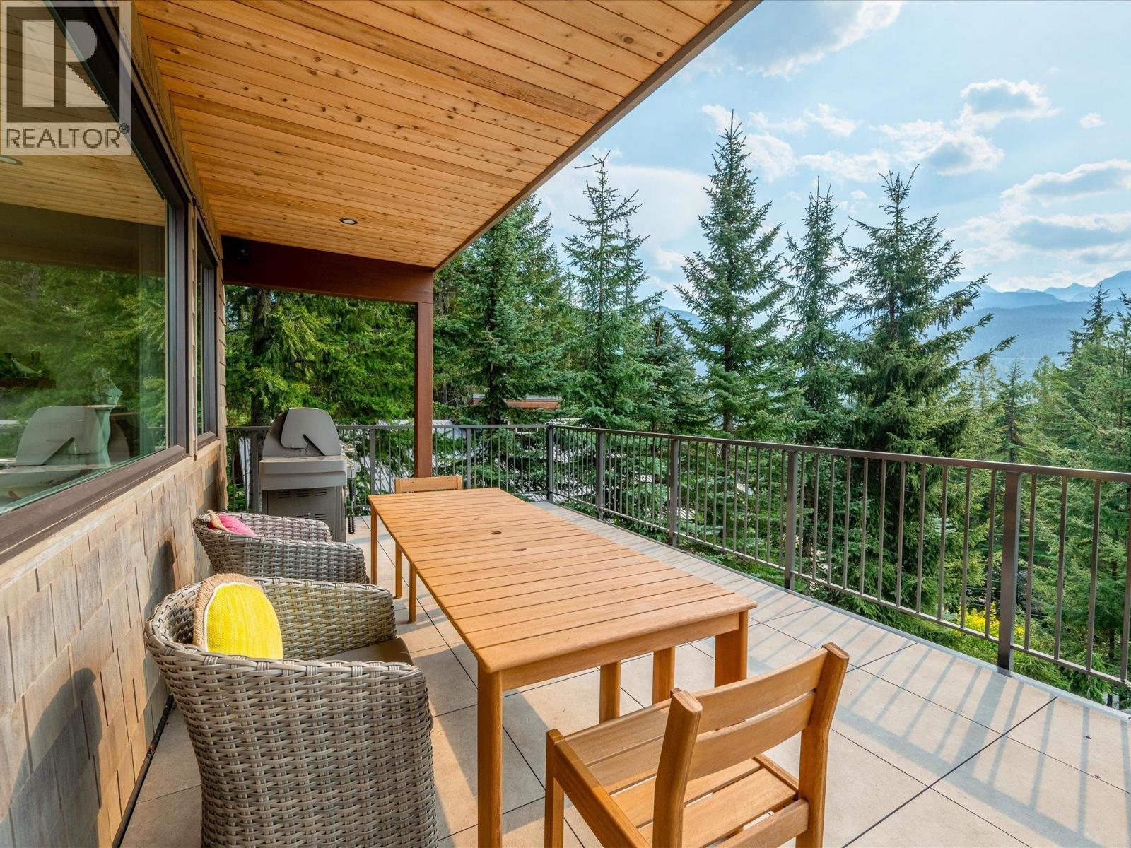 9331 Emerald Drive, Whistler, British Columbia  V8E 0G5 - Photo 11 - R3077255