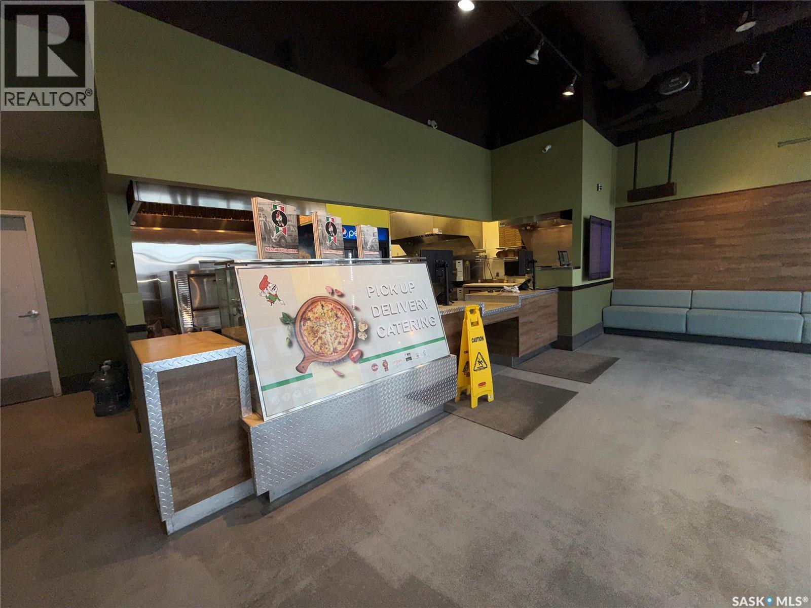 J3 2095 Prince Of Wales Drive, Regina, Saskatchewan  S4V 3A6 - Photo 4 - SK027069