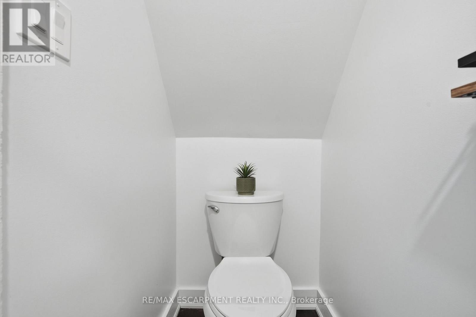 22 Liberty Street, Hamilton, Ontario  L8N 2N6 - Photo 24 - X12711272