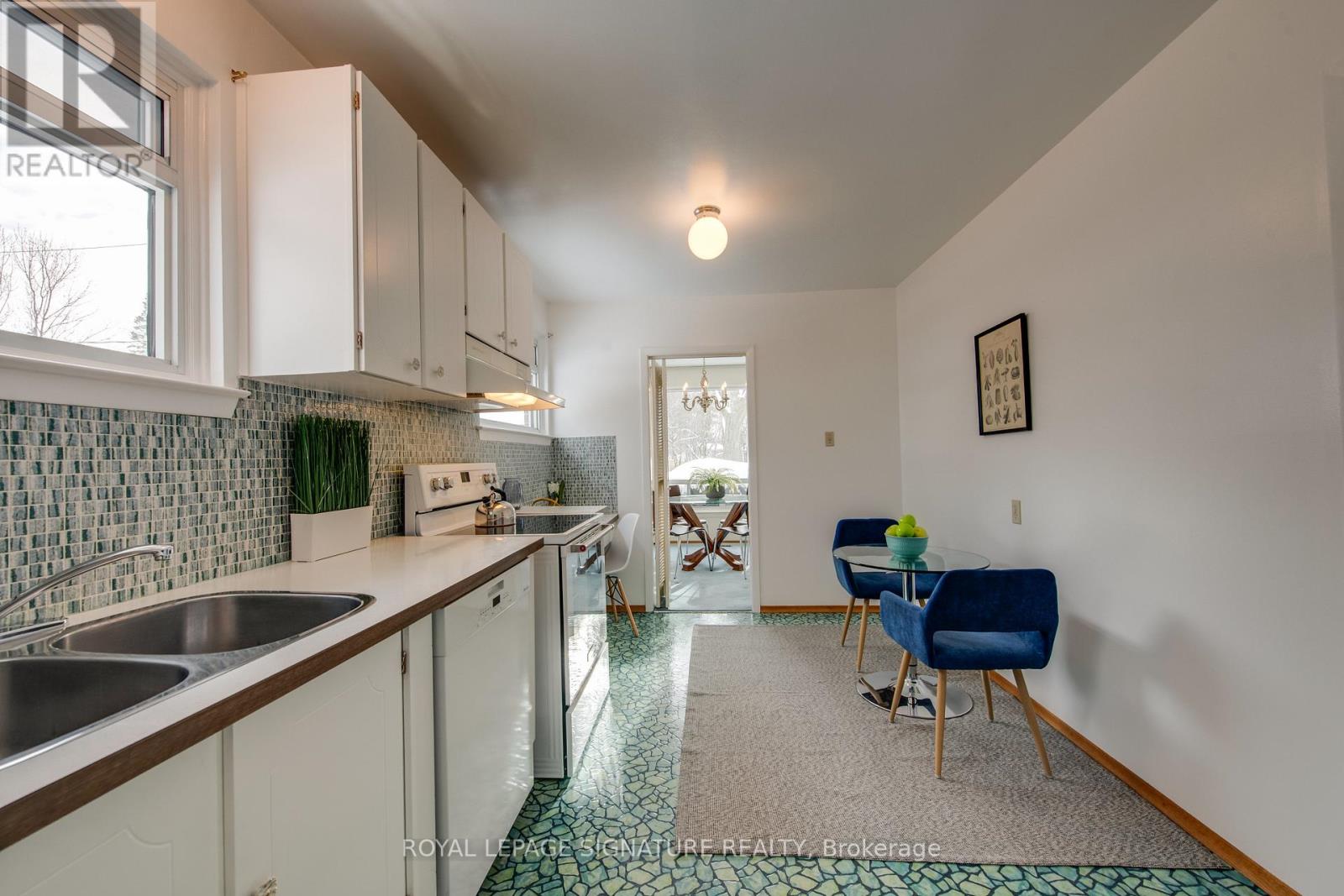 22 Bellbury Crescent, Toronto, Ontario  M2J 2J8 - Photo 9 - C12709490