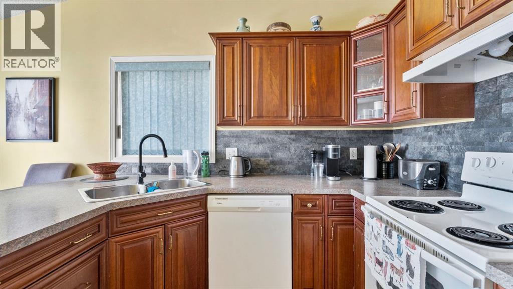 80 Arbour Grove Close Nw, Calgary, Alberta  T3G 4J1 - Photo 3 - A2280140