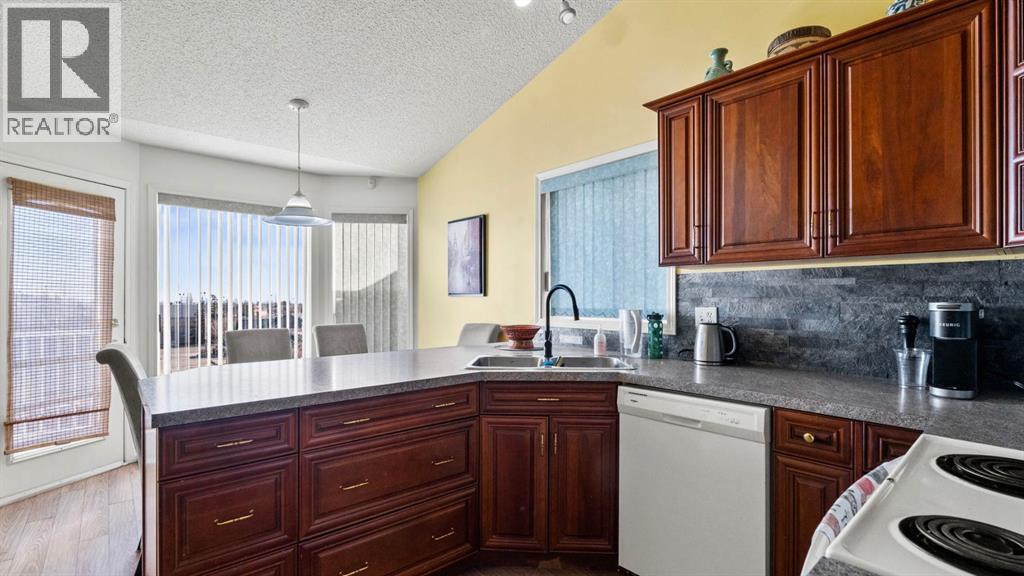 80 Arbour Grove Close Nw, Calgary, Alberta  T3G 4J1 - Photo 5 - A2280140