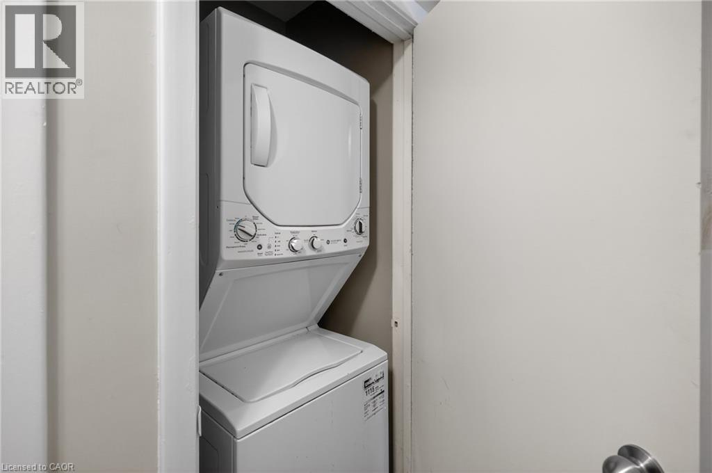 399 East 15th Street, Hamilton, Ontario  L9A 4G9 - Photo 25 - 40796265