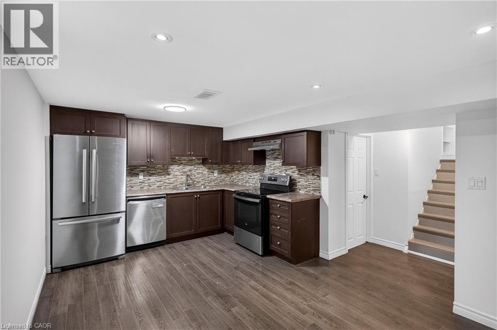 399 East 15th Street, Hamilton, Ontario  L9A 4G9 - Photo 29 - 40796265