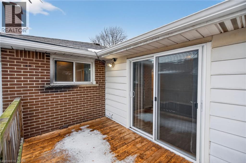 399 East 15th Street, Hamilton, Ontario  L9A 4G9 - Photo 45 - 40796265