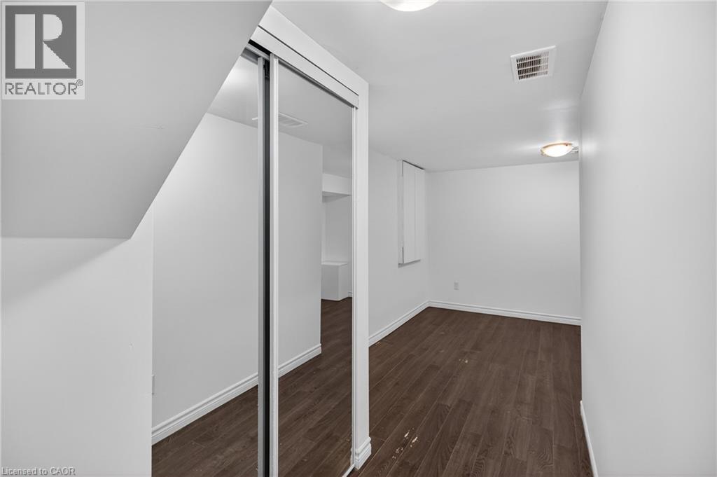 399 East 15th Street, Hamilton, Ontario  L9A 4G9 - Photo 37 - 40796265