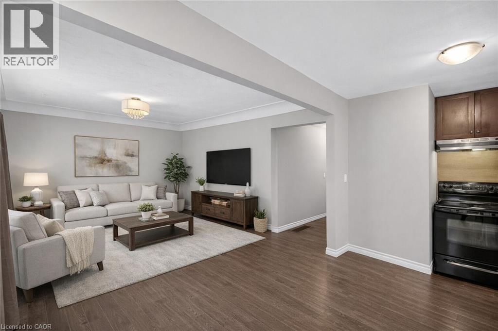 399 East 15th Street, Hamilton, Ontario  L9A 4G9 - Photo 5 - 40796265