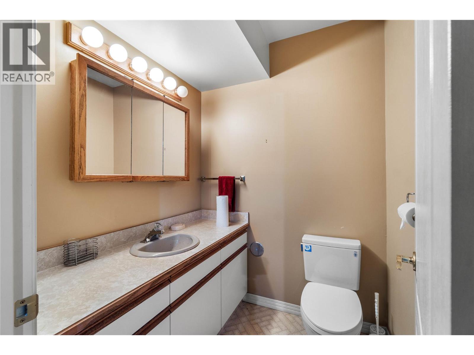 2058 Glenmohr Drive Kamloops Photo 39