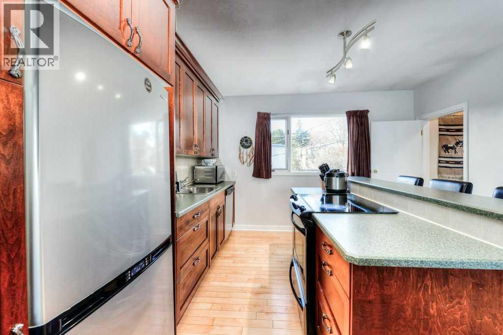 3815 Parkhill Place Sw, Calgary, Alberta  T2S 2W6 - Photo 7 - A2276871