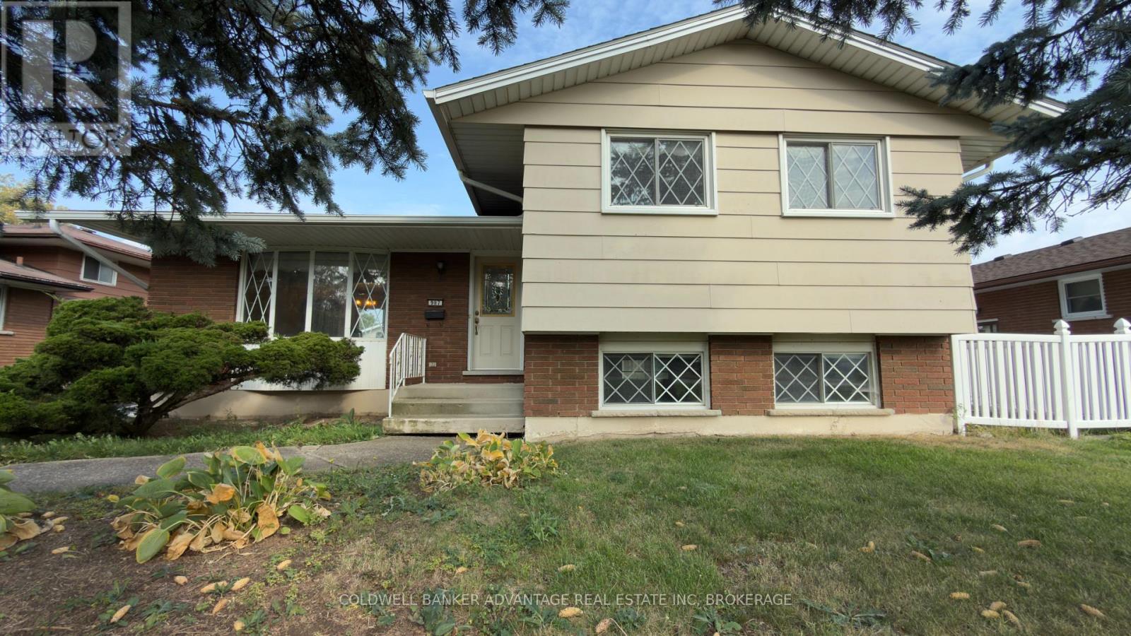 987 Steele Street, Port Colborne, Ontario  L3K 5A1 - Photo 1 - X12711392