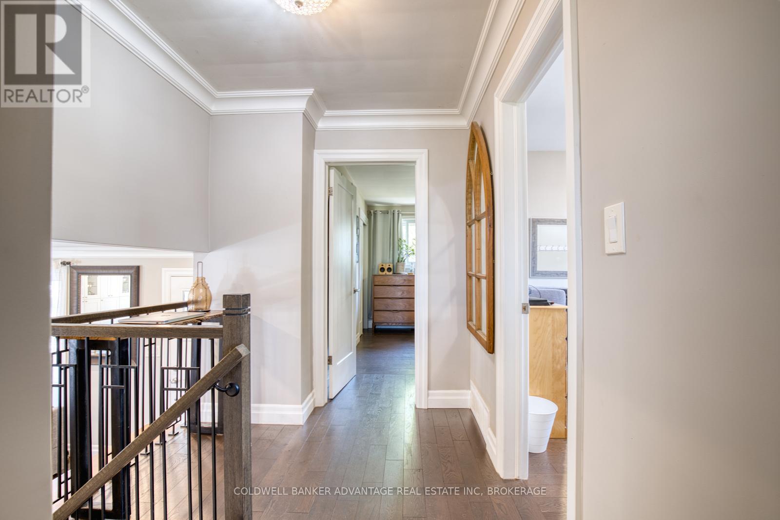 20 Karen Crescent, Grimsby (Grimsby Beach), Ontario  L3M 2E4 - Photo 19 - X12711402