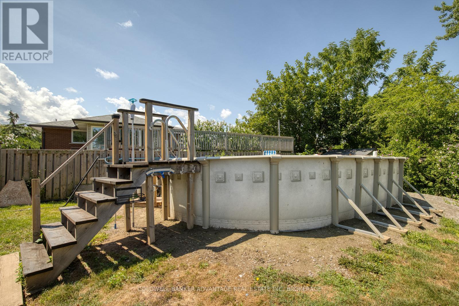 20 Karen Crescent, Grimsby (Grimsby Beach), Ontario  L3M 2E4 - Photo 40 - X12711402